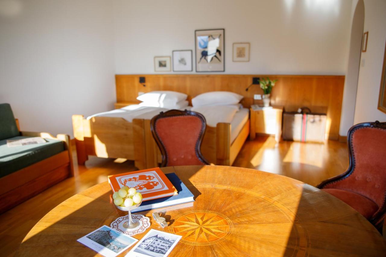 Hotel Weisses Roessl à Caldaro Extérieur photo